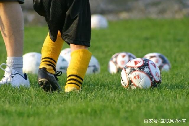 查洛巴：本想成切尔西传奇，却在夏天被卖去科莫文章视觉图片